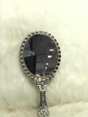 GƯƠNG CẦM TAY HOÀNG CUNG_640bc9c47bc08.jpeg