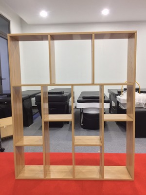 KỆ TREO TRƯỜNG GỖ 1M*1M2_640b8ed7ef330.jpeg