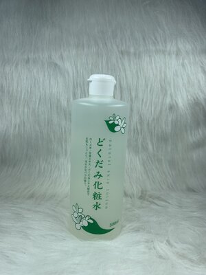 NƯỚC HOA HỒNG DIẾP CÁ DOKUFAMI NATURAL SKIN LOTION NHẬT 500ML_640bc36c38430.jpeg