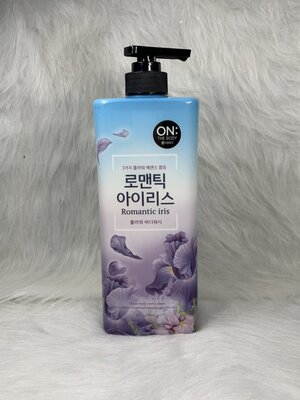 SỮA TẮM ON DAMASK HOA DIÊN VĨ IRIS 875ML_640bc51bbc4ed.jpeg