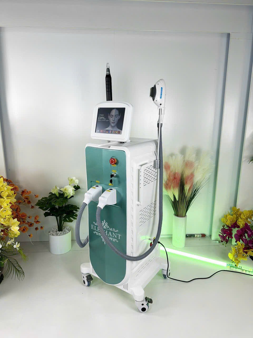 0f4618476f8abcd4e59b (1)