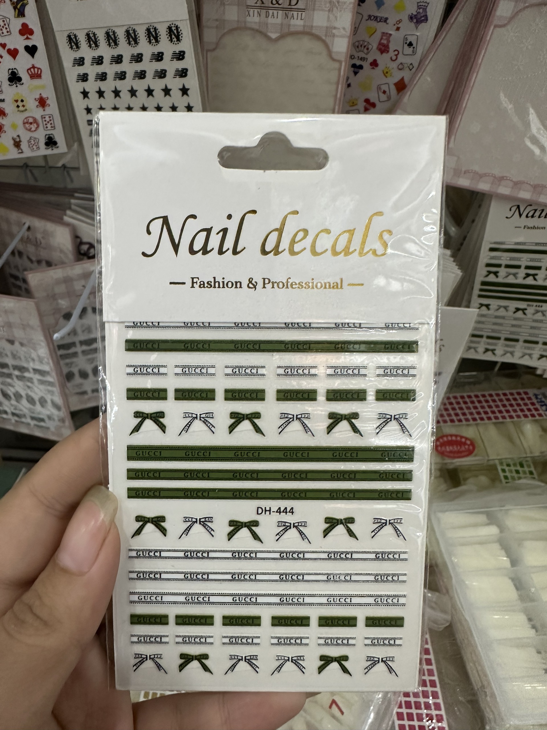 5fc37fbcf30826567f19