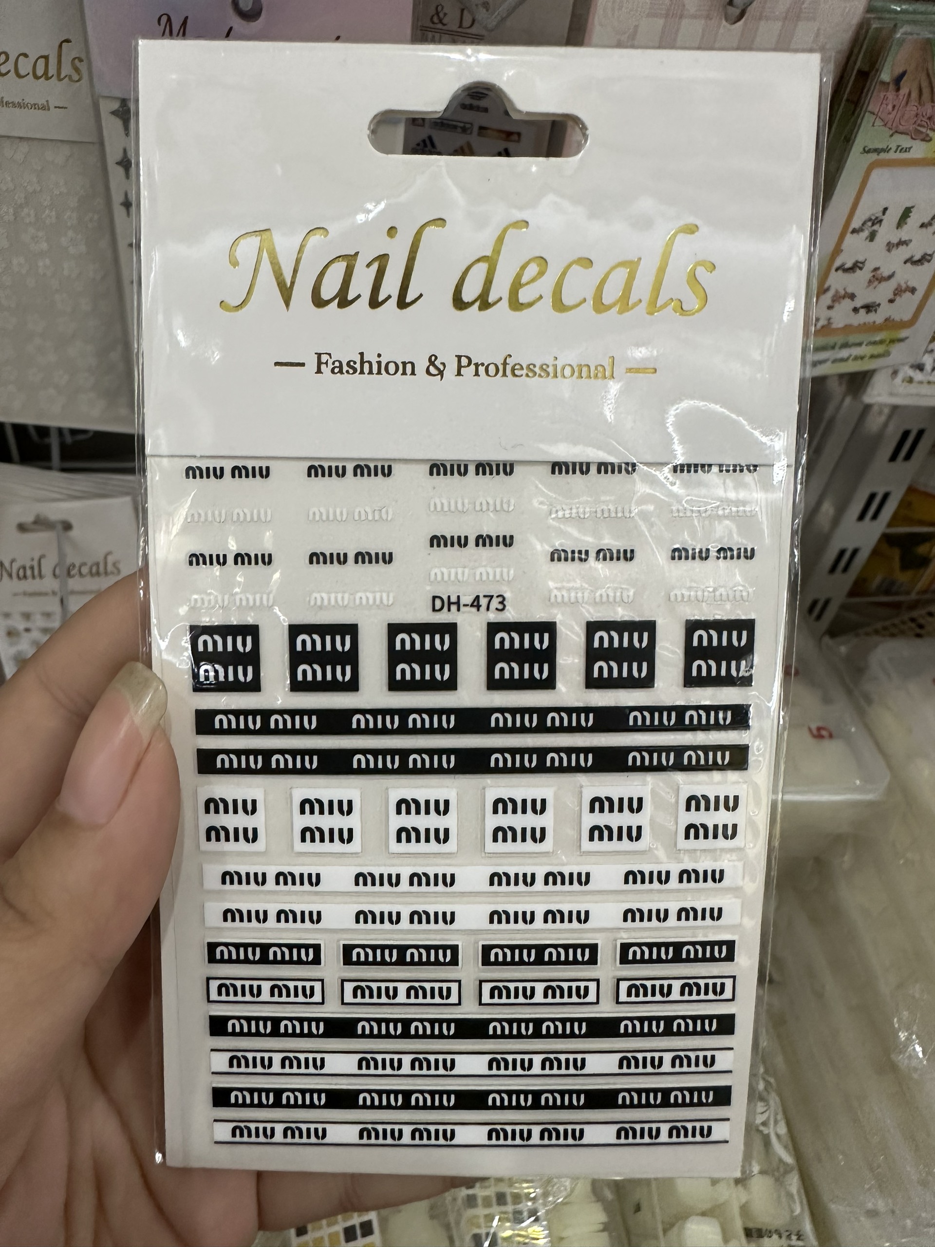 b140a6e12a55ff0ba644